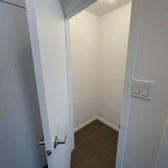 À CHARLESBOURG, SITUÉ À L' ÉTAGE, SUPERBE 3½ ENTIÈREMENT RÉNOVÉ - 1045$/MOIS, TOUT INCLUS! JUILLET - Photo 4