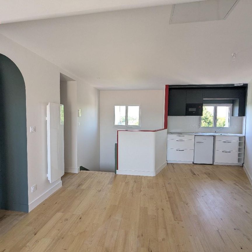 Location Appartement 3 pièces 49m² COGNAC 16100 - Photo 1