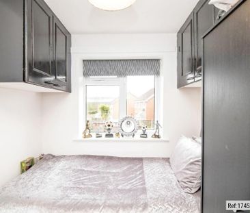 3 bedroom detached house to rent - Photo 4