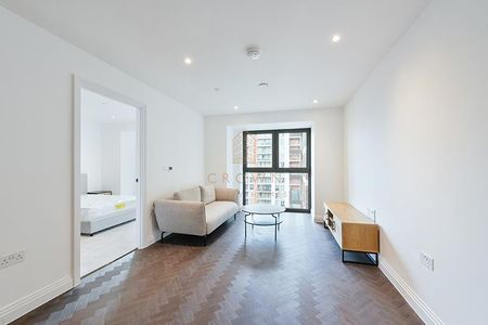 Halcyon House, Royal Eden Docks - Photo 2