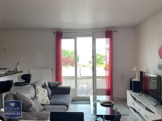Location Appartement 3 pièces 69m² BOURG EN BRESSE 01000 - Photo 1