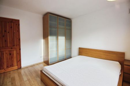 2 bedroom Flat To Let Total Size: 688 SQ FT - Photo 3