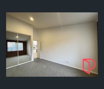 11/49 Brinawarr Street, Bomaderry, NSW 2541 - Photo 4