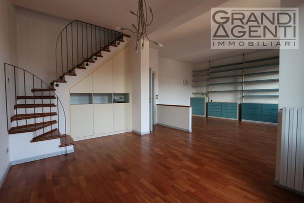 Appartamento in Affitto - Photo 1