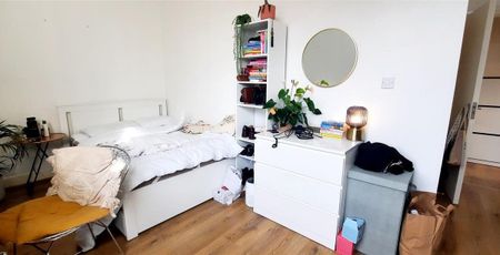 Cambridge Road - Photo 2