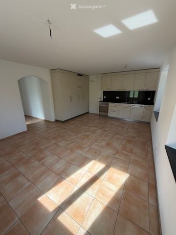 Charmante 2,5 Zimmerwohnung - Photo 2
