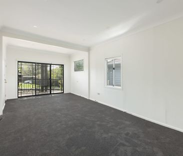 Modern Comfort Meets Family-Friendly Living - Photo 1