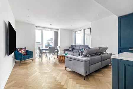 Kings Tower, Chelsea Creek, Fulham, SW6 - Photo 2