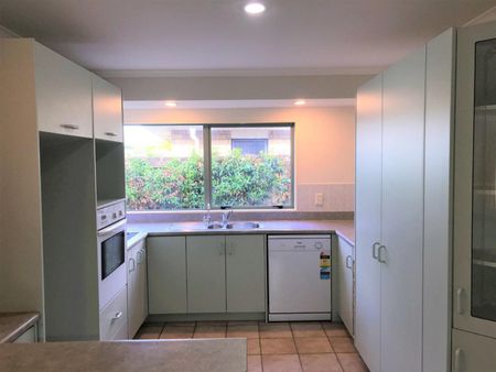 Ideal Home in Sought After Flagstaff - Photo 4