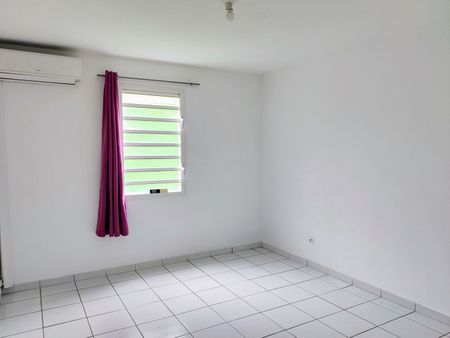 Location appartement 3 pièces, 61.10m², Le Lamentin - Photo 2