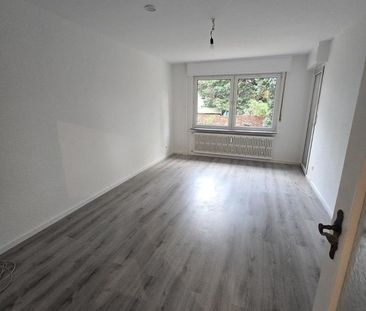 Helle 2-Zimmer-Wohnung in Duisburg - Ideal für Singles oder Paare - Photo 1