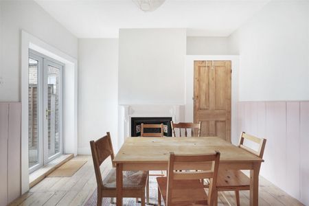 3 Bedroom House - End Terrace To Let - Photo 5