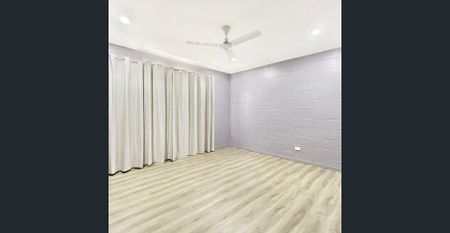 Stylish Living in the Heart of Aitkenvale - Photo 2