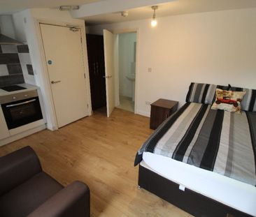 Brook Street Flat 3, PRESTON, Lancashire PR1 7DD - Photo 3