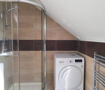 4 bed end terrace to rent - Photo 6