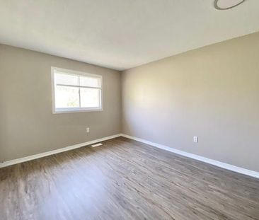 For Lease - 50 Chapman Court Unit# 37, London North, Ontario - Photo 2