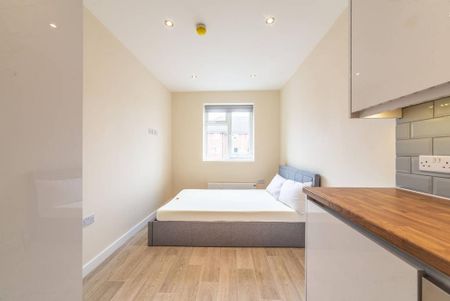 Studio to rent - Photo 4