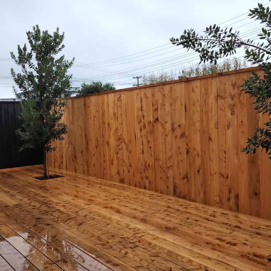 Executive Townhouse, Central Location - Photo 1