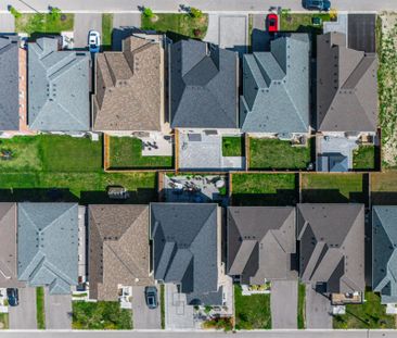 For Lease - 21 Marlene Johnston Drive, East Gwillimbury, Ontario - Photo 1