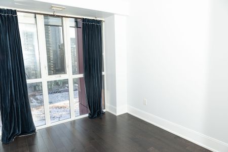 For Lease - 560 Front Street Unit# 1231, Toronto, Ontario - Photo 2
