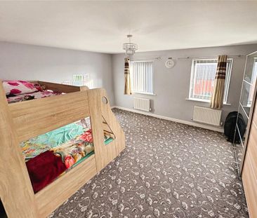 5 bedroom semi-detached house to rent - Photo 6