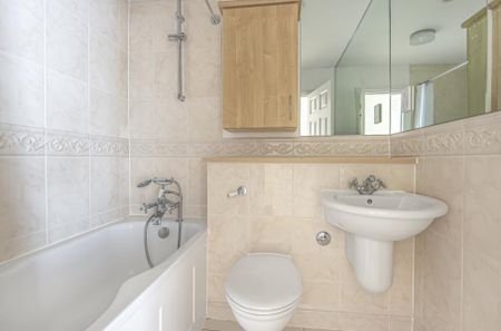7 bedroom detached house to rent - Photo 5