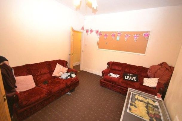 4 bedroom house share to rent - Photo 1