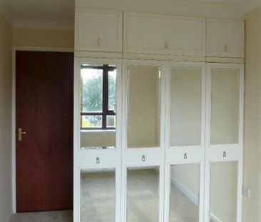 2 bedroom retirement property to rent - Photo 4