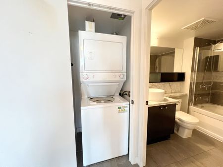 For Lease - 11 Brunel Court Unit# 3716, Toronto, Ontario - Photo 3