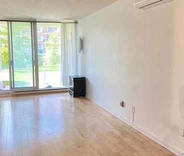 Rue Paré, H4P 1P4, Montréal - Photo 1