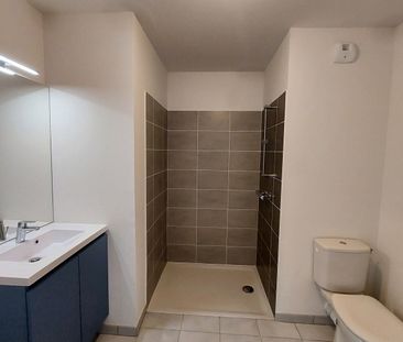 Location Appartement 2 pièces 40m² LA ROCHELLE 17000 - Photo 3