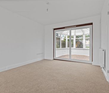 3 bedroom detached house to rent - Photo 6