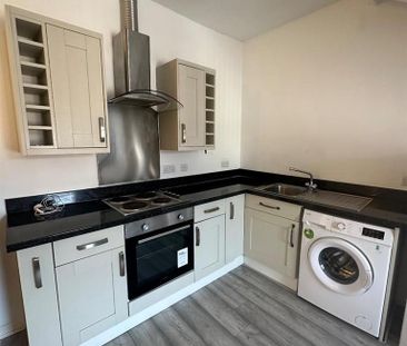 1 bedroom flat to rent - Photo 3