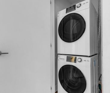 195 Rue Peel, Montréal (Le Sud-Ouest), QC H3C - Photo 3