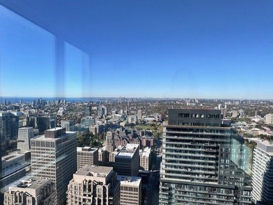 For Lease - 8 Wellesley Street Unit# 5711, Toronto, Ontario - Photo 1