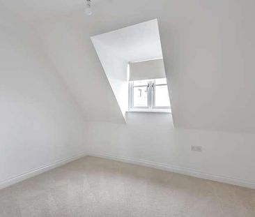 Bicester, Oxfordshire, OX26 - Photo 2