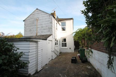 2 bedroom house to rent - Photo 4