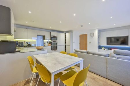 2 bedroom flat to rent - Photo 4