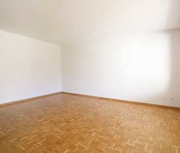 "Moderne 4.5-Zimmerwohnung in ruhigem Wohnquartier!" - Photo 6