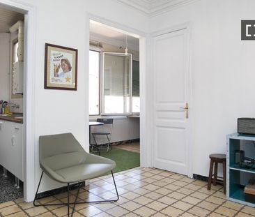 barcelona, Catalonia 08013 - Photo 2