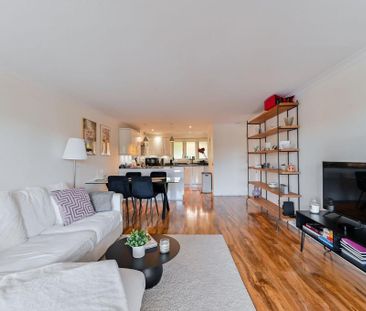 1 bedroom flat to rent - Photo 2