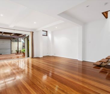 39 Wigram Road, Glebe NSW 2037 - House For Rent | Domain - Photo 2