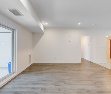 For Lease - 15 Kneeshaw Drive Unit# 413, Barrie, Ontario - Photo 2