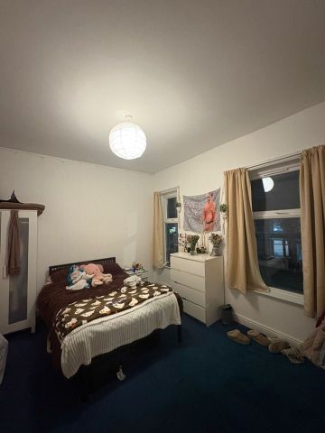 3 Bed Terraced House, Gerald Road, M6 - Photo 4