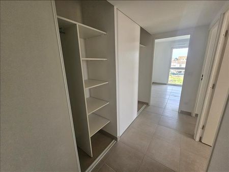 4 pièces - 81 m² - 3ème étage - Colocation non autorisée - Photo 5