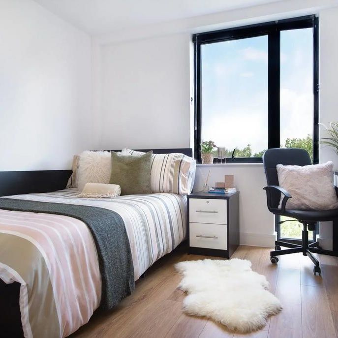 Studio to rent - Photo 1