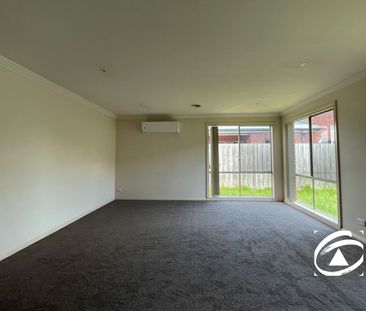 73 Melzak Way, 3806, Berwick Vic - Photo 3