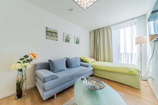 City-Residence: Schicke Neubauwohnung mit Balkon und Stellplatz in Sachsenhausen - Foto 1