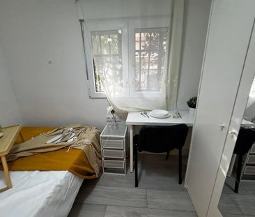 Calle Alhelí, Getafe, Community of Madrid 28903 - Photo 3