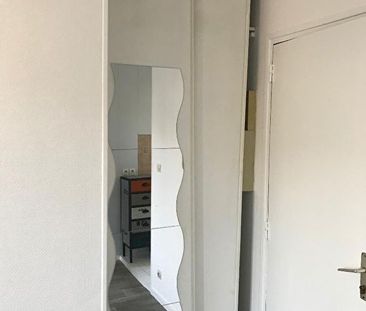 Location Appartement 1 pièce 16m² - Photo 6
